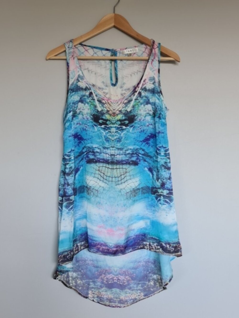 Gorgeous Blue Long Top Shirt Blouse Sleeveless Tank